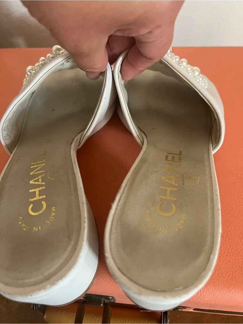 CHANEL Ivory White Pearl Embellished Leather Sandals Slides UE Size 35 C